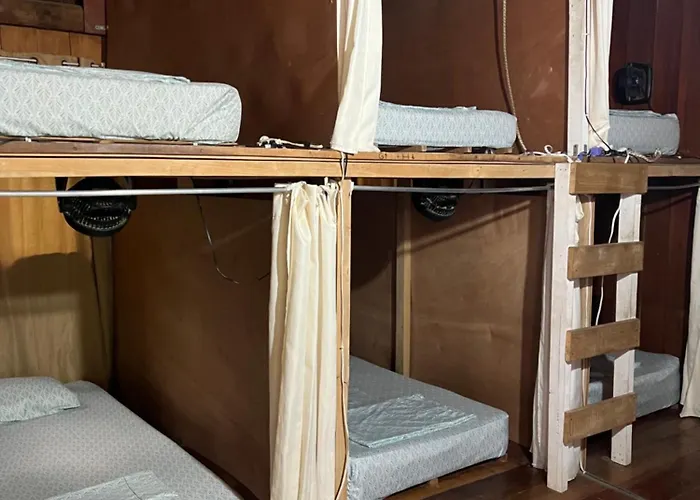 Hostal Woodstock Sámara
