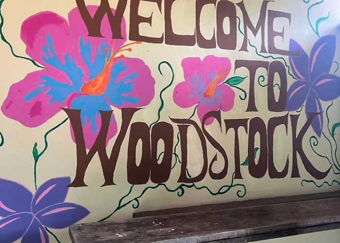 Hostal Woodstock